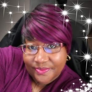 Meet your Posher, Gwendolyn